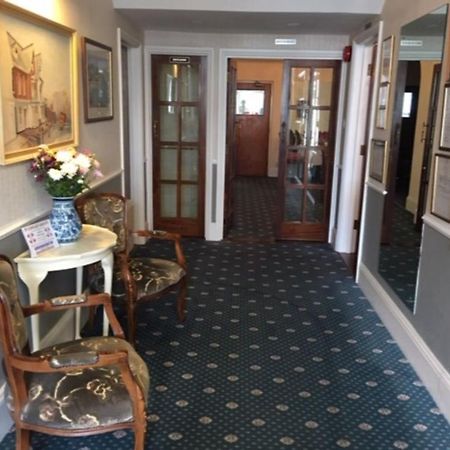 Runnymede Court Hotel Saint Helier ภายนอก รูปภาพ