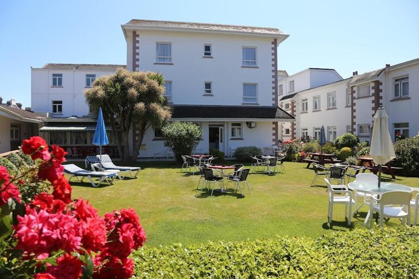 Runnymede Court Hotel Saint Helier ภายนอก รูปภาพ